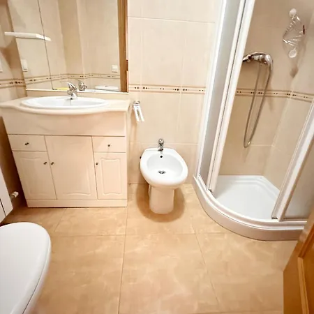 Appartement En Pleno Centro De Portonovo De 1 *