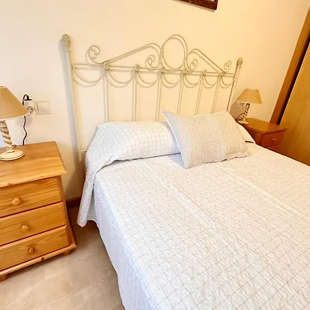 Appartement En Pleno Centro De Portonovo De 1 *